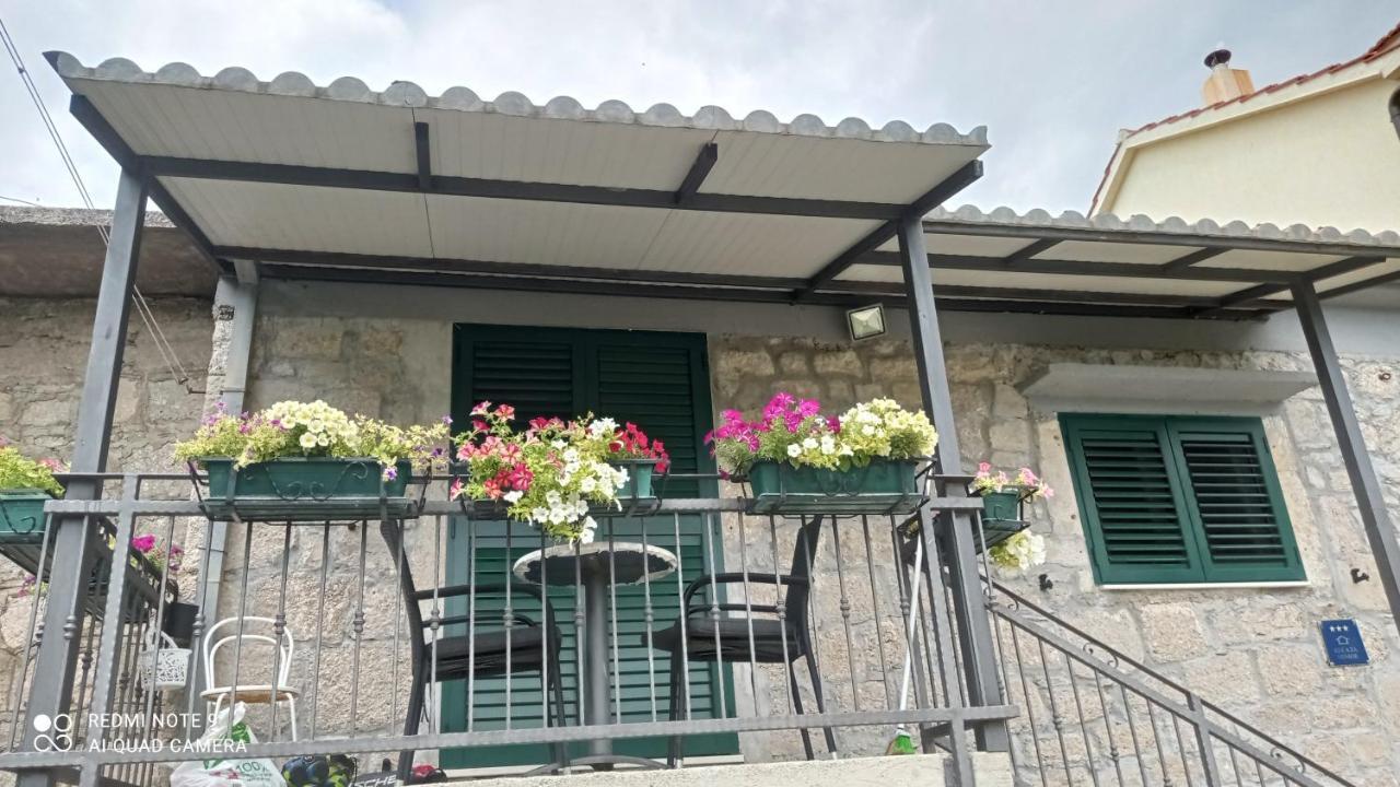 Holiday Home Marija Vrlika エクステリア 写真