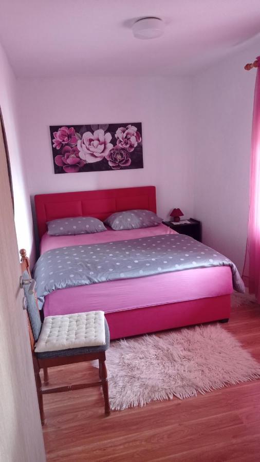 Holiday Home Marija Vrlika エクステリア 写真