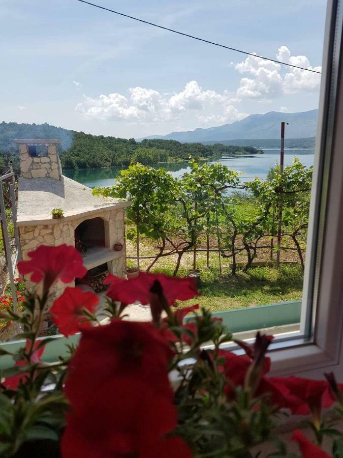 Holiday Home Marija Vrlika エクステリア 写真