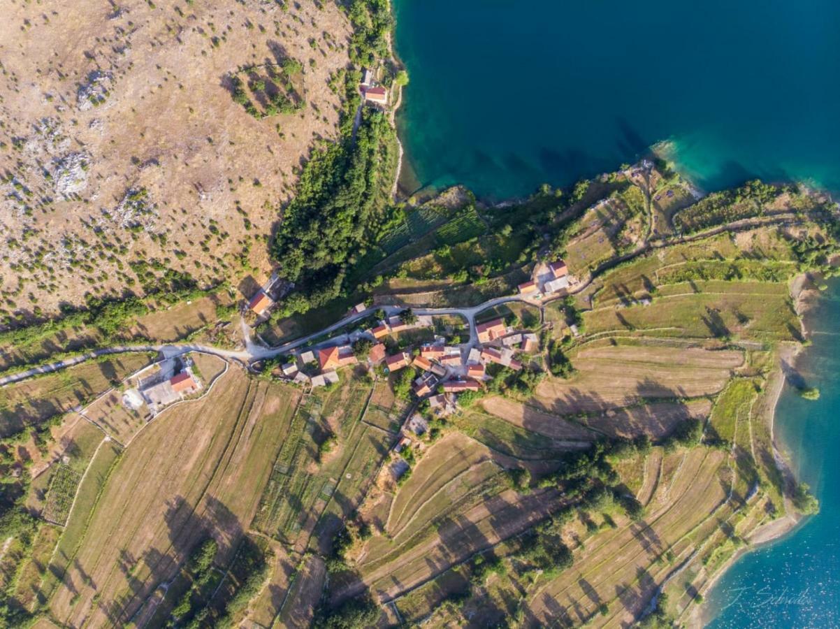 Holiday Home Marija Vrlika エクステリア 写真