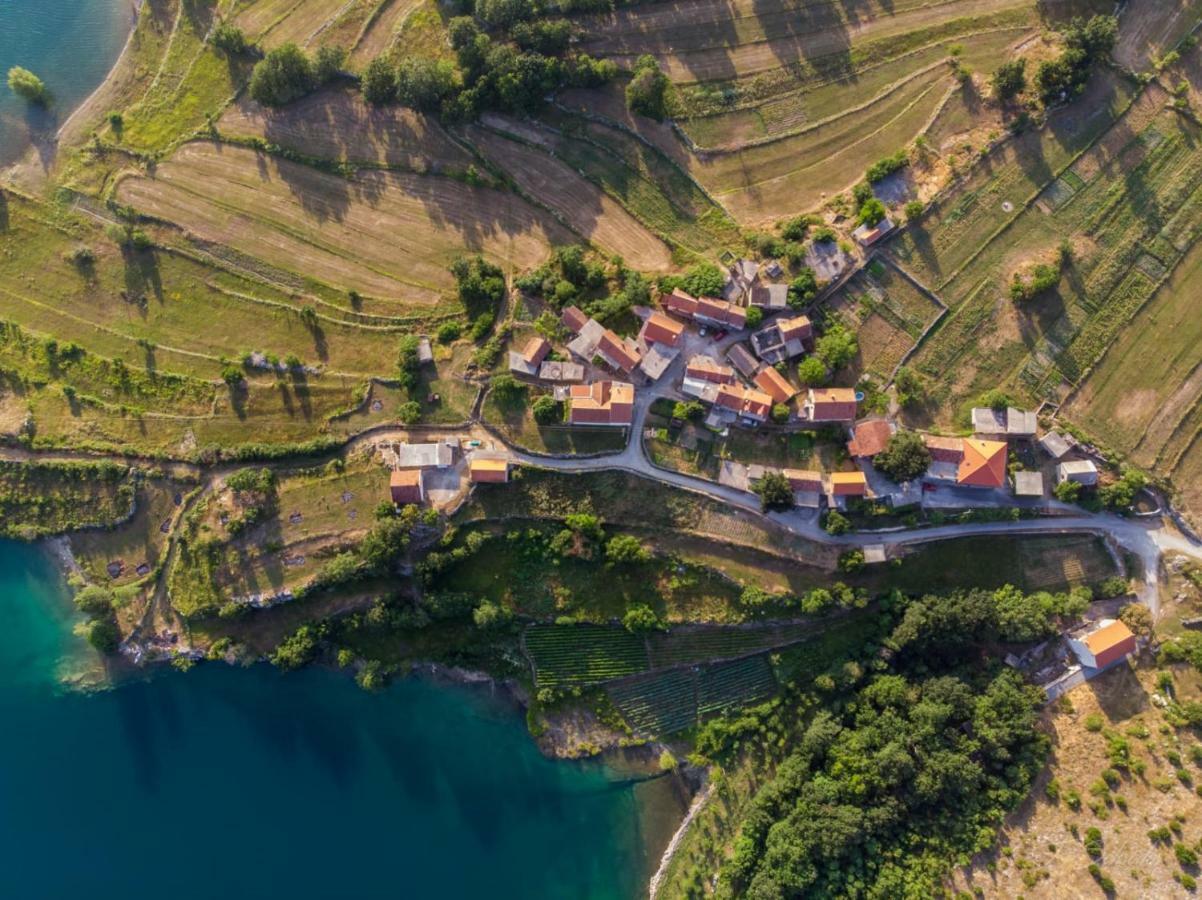 Holiday Home Marija Vrlika エクステリア 写真